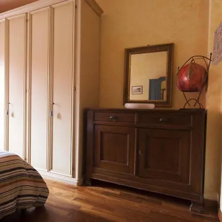 Apartment With 2 Bedrooms In Torino With Wonderful Mountain View Balcony And Wifi 92 Km From The Slopes *