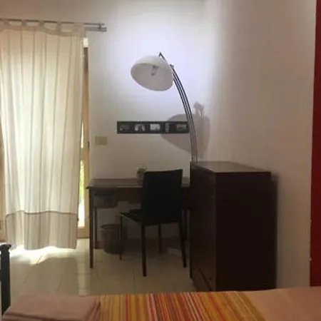 Apartamento Apartment With 2 Bedrooms In Torino With Wonderful Mountain View Balcony And Wifi 92 Km From The Slopes *